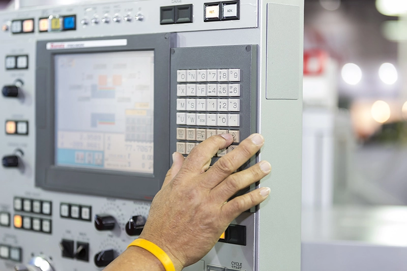  Interfaces utilisateur industrielles 