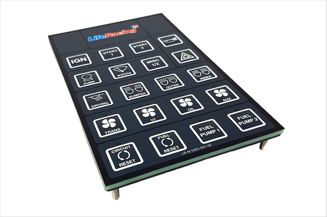 Clavier en caoutchouc de silicone personnalisé conçu pour une utilisation dans la salle de bain, doté de propriétés résistantes à l'eau et durables.